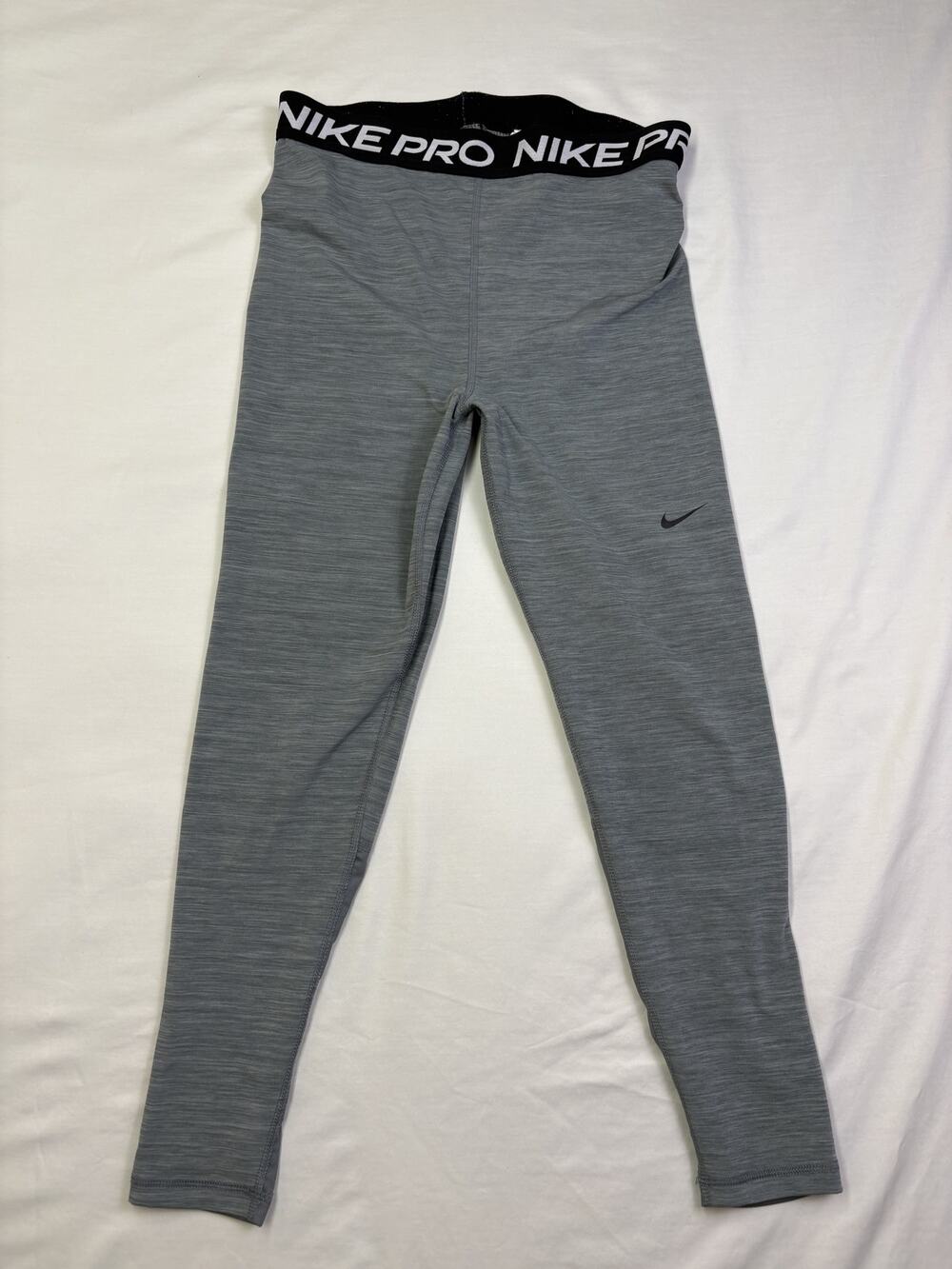 Nike Pro Dri-FIT Women’s Leggings Size M Gray Black Compression Tights